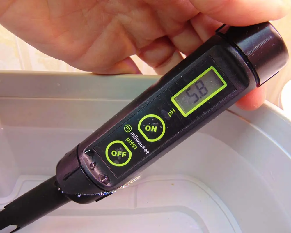 water ph meter