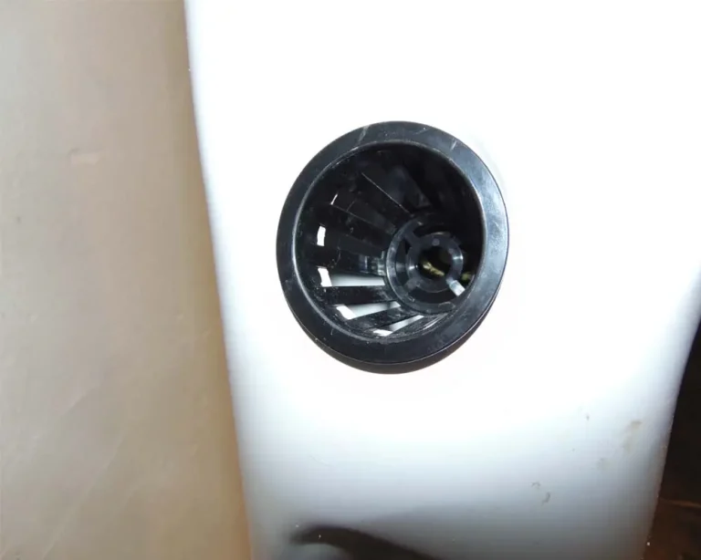 Building Your Own DIY NFT Hydroponic Tower