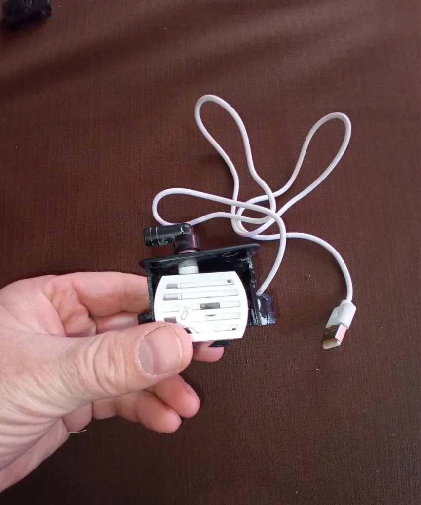 A replacement USB water pump assembly for an iDOO 12 pod hydroponics system.